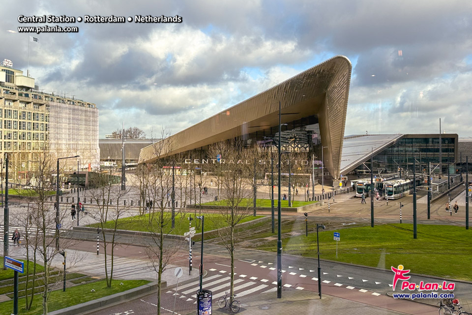 Rotterdam Central Station